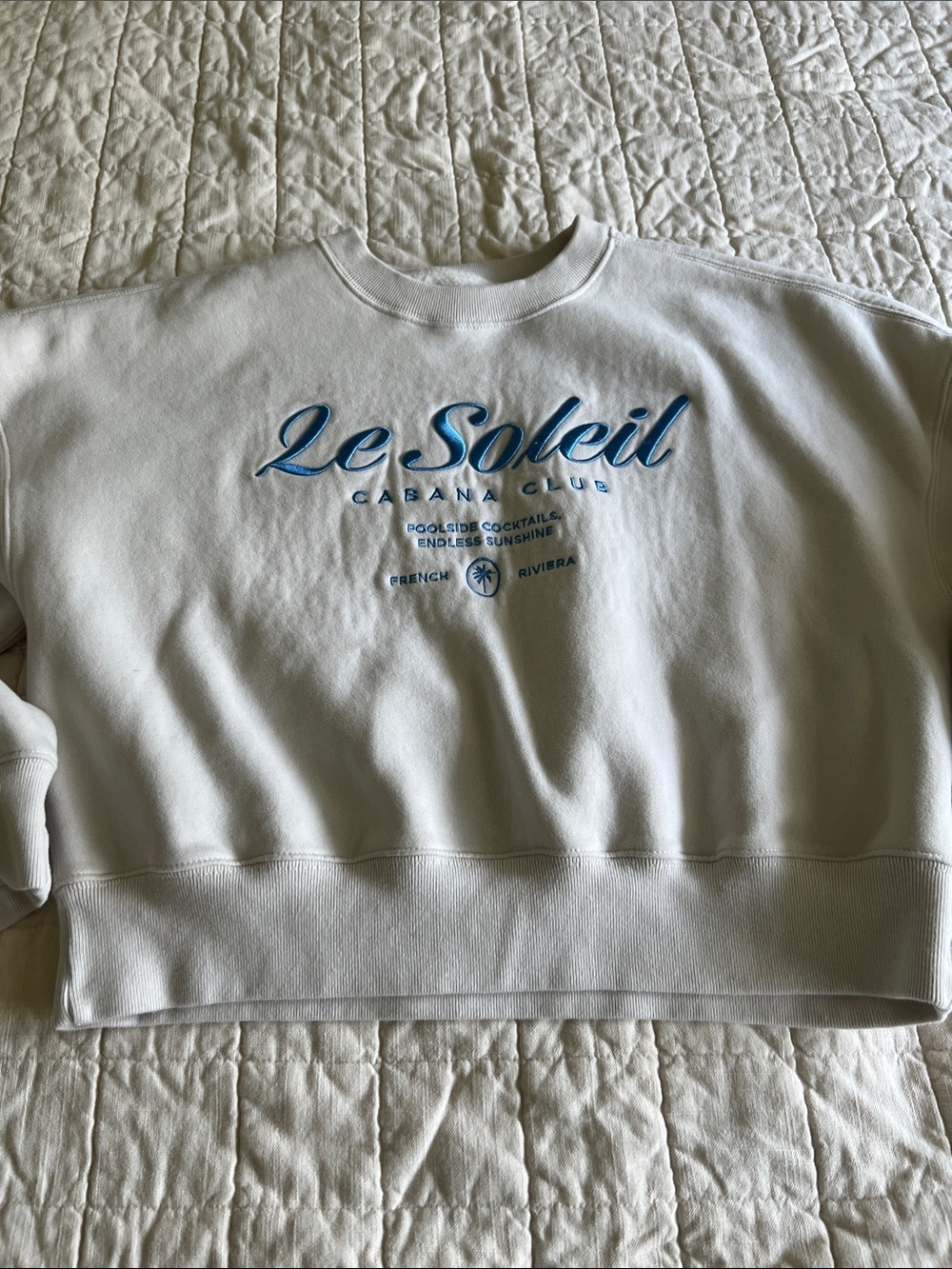 Abercrombie & Fitch Crewneck Sweatshirt - Picture 2 of 10
